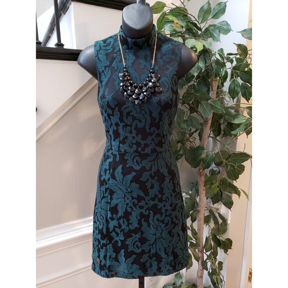 H&M Womens Black Green Lace Embroidered Sleeveless Back Zip Knee Length Dress 6 - Picture 1 of 13